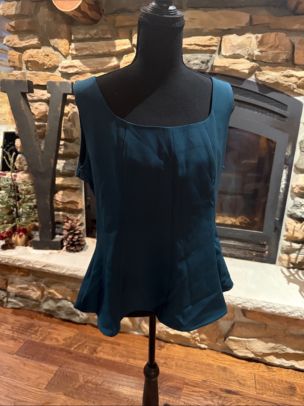SHEIN Teal Sleeveless Peplum Tank Top